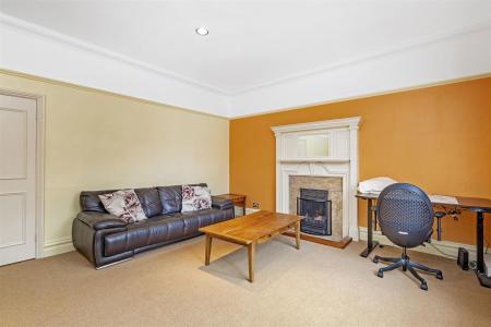 31873_james_anderson___flat_6_fernhill_place___9_l