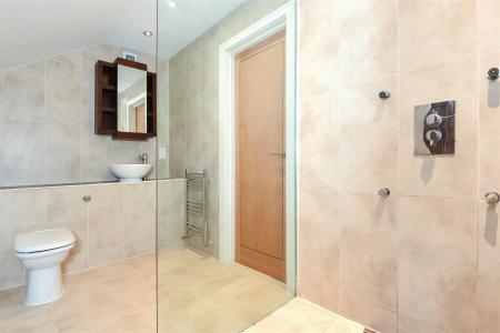 Montserrat ensuite 2