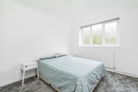 28367_ja_151_hayward_gardens_10_lo