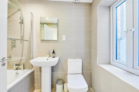 James_Anderson_-_36c_Roehampton_High_Street_SW15_4