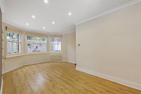 30628_james_anderson___flat_2_14_cambalt_road___8_