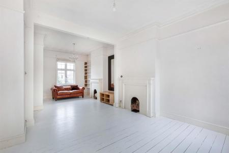 20120_391a_upper_richmond_road1_lo