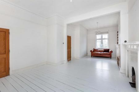 20120_391a_upper_richmond_road5_lo