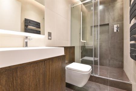 lbkgSa2xXESHKv0sCv5rfA