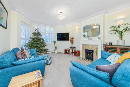 James_Anderson_-_33_Roehampton_Close_SW15_5LU_9.JP