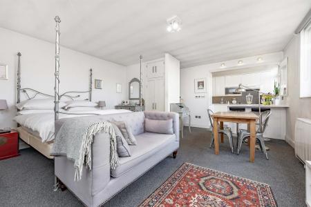 27080_james_anderson_42_avon_court_11_lo