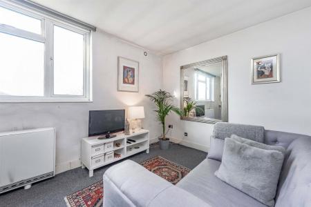 27080_james_anderson_42_avon_court_9_lo