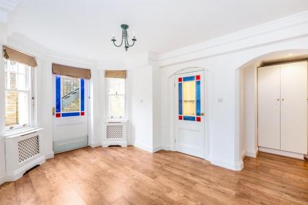 22938_james_anderson___4_dryburgh_court___16_lo