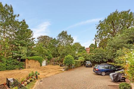 22938_james_anderson___4_dryburgh_court___3_lo