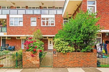 22288_james_anderson_39_woking_close_2_lo