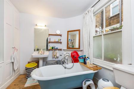 26246_james_anderson___167_putney_bridge_road___5_
