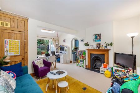 26246_james_anderson___167_putney_bridge_road___7_