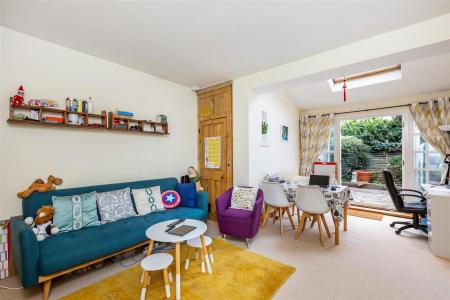 26246_james_anderson___167_putney_bridge_road___8_