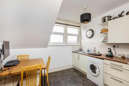 26301_james_anderson___56b_lower_richmond_road___6