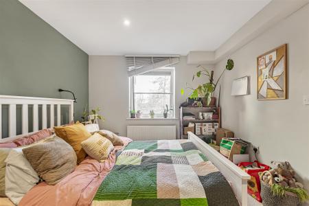 Bedroom2