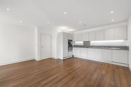 james_anderson_-_21_wagtails_court__5_.JPG