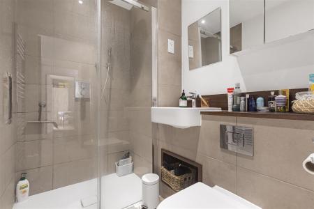 Bathroom 2
