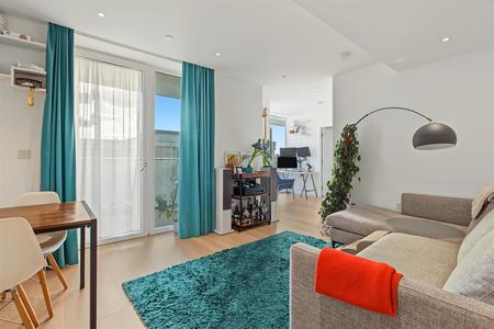 To Let - 1 Bedroom - Coda Residences SW11 3JD-No W