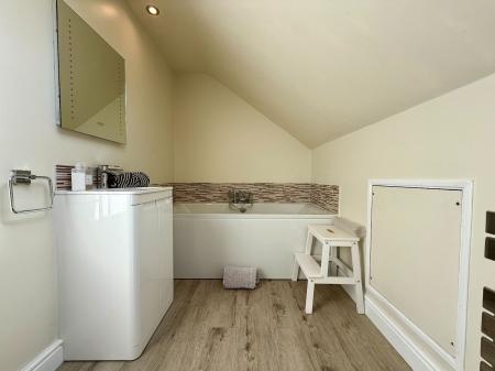 Main House Bathroom