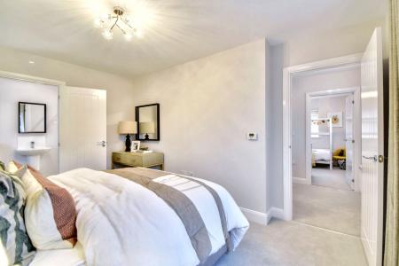 Bedroom & Ensuite