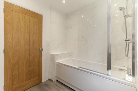 Main bathroom