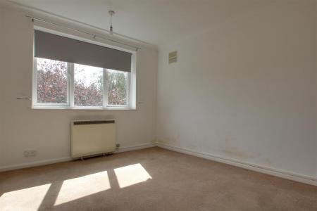 img_1905 (1)-img_1907 (1).jpg