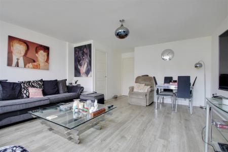 img_6063 (1)-img_6065.jpg