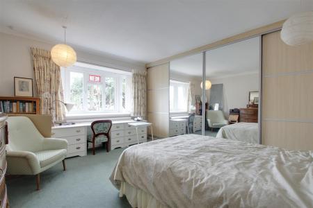 img_1250 (1)-img_1252 (1).jpg