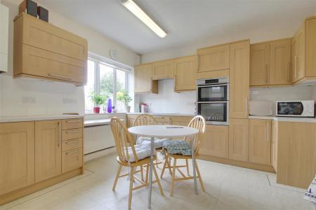 img_1229-img_1231 (1).jpg