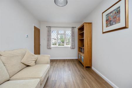 Arlington Close, 14-034.jpg