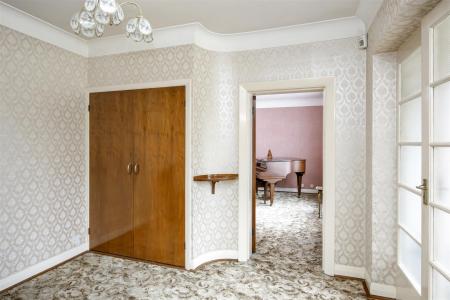 Beccles Road, 4-014.jpg