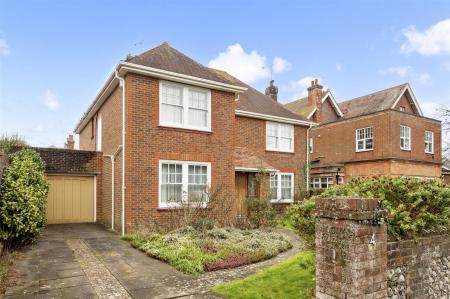 Beccles Road, 4-030 copy.jpg