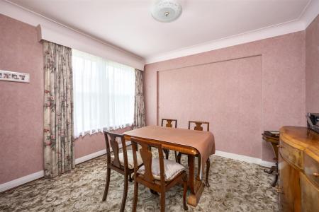 Beccles Road, 4-018.jpg