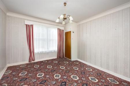 Beccles Road, 4-013.jpg