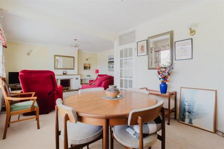 Windemere Crescent 32 - 13.jpg