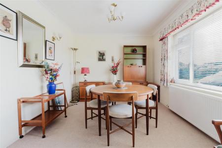 Windemere Crescent 32 - 16.jpg