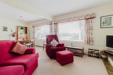 Windemere Crescent 32 - 14.jpg