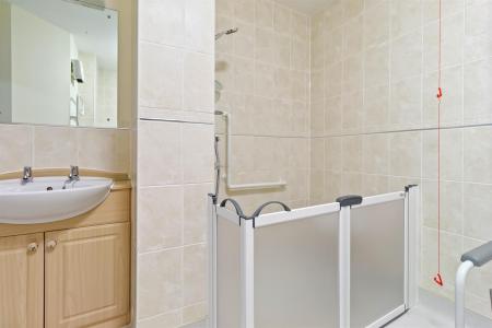 Amelia Court 31-006.jpg