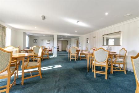 Pilgrims Close, 12-015.JPG