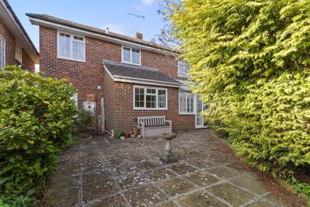 Church Close 4-011.JPG