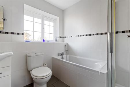 Church Close 4-004.JPG