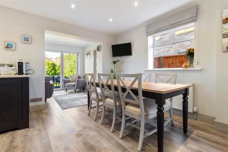 Marine 118 (2)-004.jpg