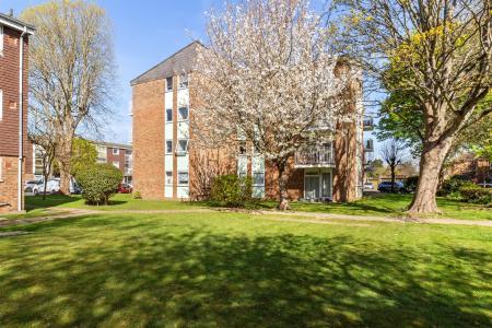 Dorchester Gardens 59-020.jpg