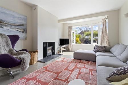 Nutley Drive 18-010.jpg