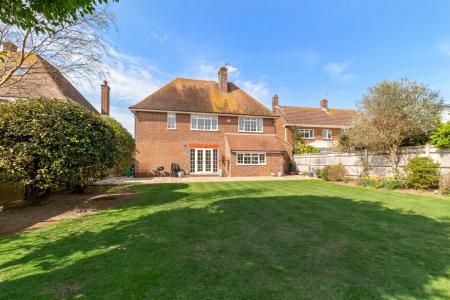 Chelwood Avenue 10-029.jpg