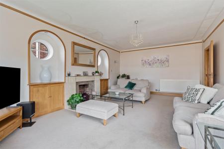 Chelwood Avenue 10-006.jpg