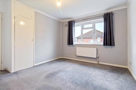 55 Gaisford Close-002.jpg