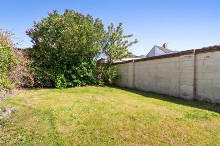 Thalassa Road, 42-018.jpg