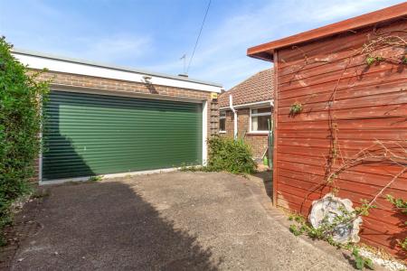 11 windermere crescent-017.jpg