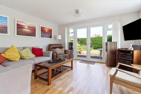 11 windermere crescent-005.jpg